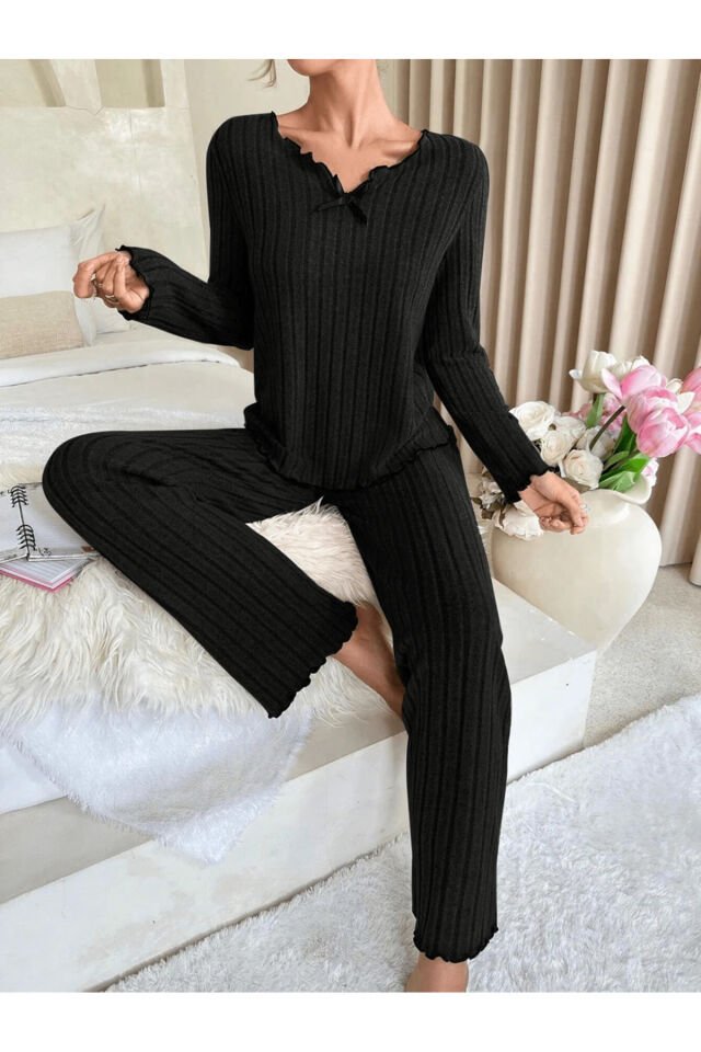 Uzun Kol Fiyonk Detaylı Pamuklu Kadın Pijama Takımı Siyah - S