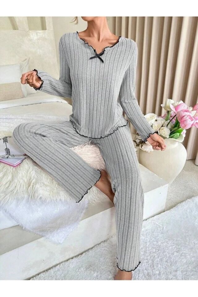 Uzun Kol Fiyonk Detaylı Pamuklu Kadın Pijama Takımı Gri - L