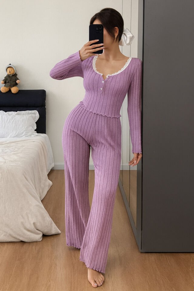 Uzun Kol Düğme ve Dantel Detaylı Kadın Pijama Takımı Li̇la - S
