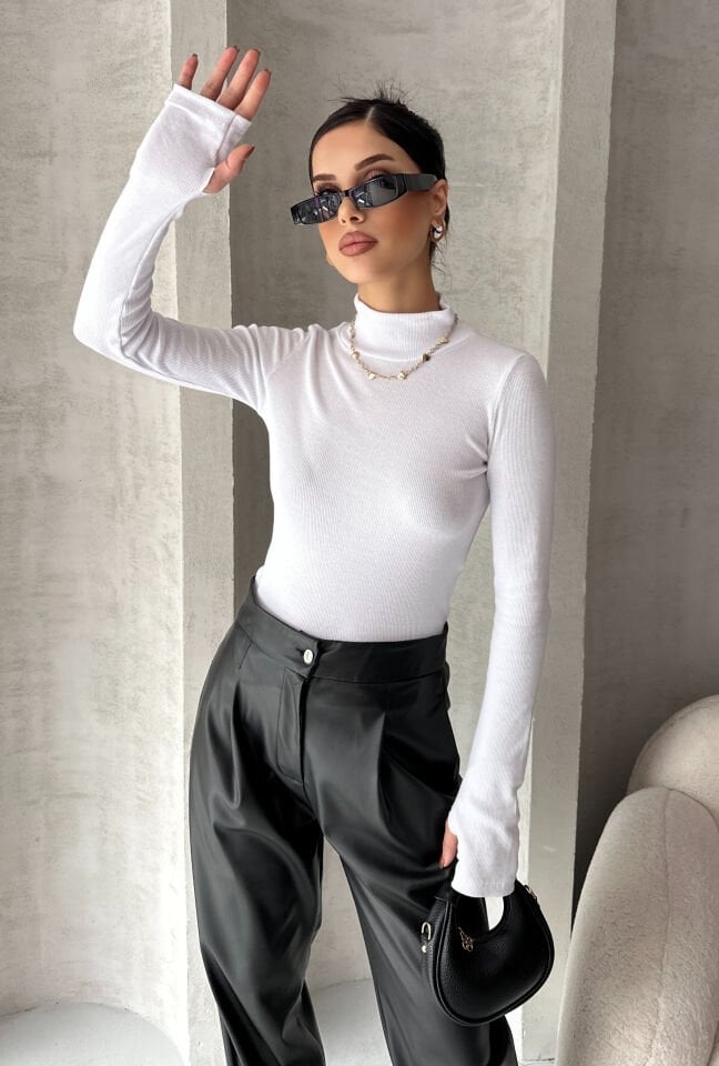 Kadın Parmak Geçme Detaylı Fitilli Body XL - Beyaz