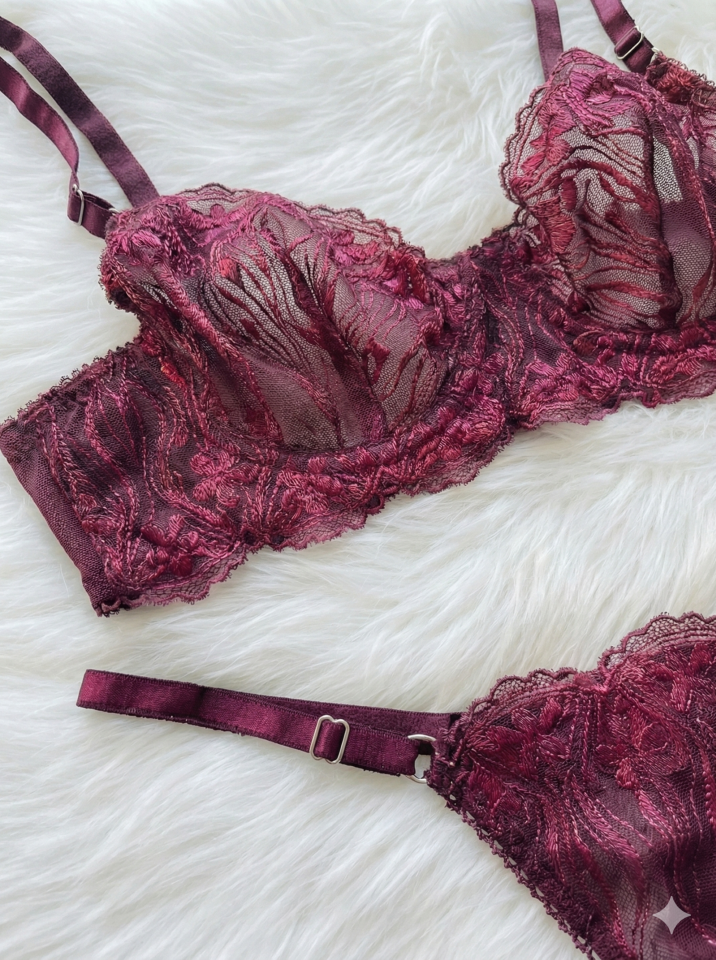 Dantelli Balenli Sütyen Iç Çamaşır Takım 90B - Mürdüm